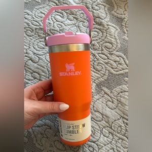 Stanley 30oz flip straw Poppy